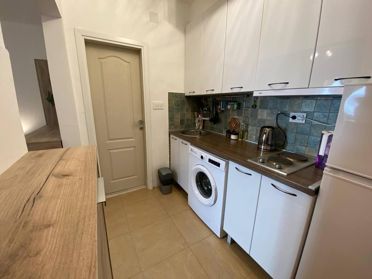 Alina'S Apartment Bečići المظهر الخارجي الصورة