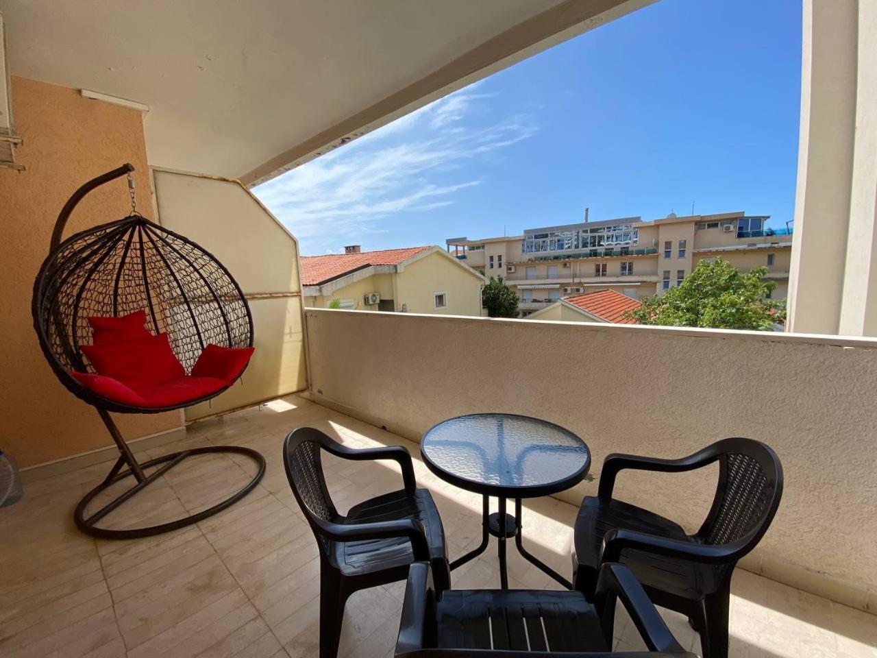Alina'S Apartment Bečići المظهر الخارجي الصورة